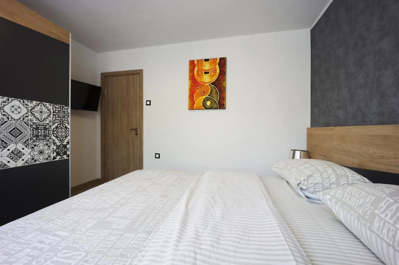 Apartments Relax 3&4 Varna